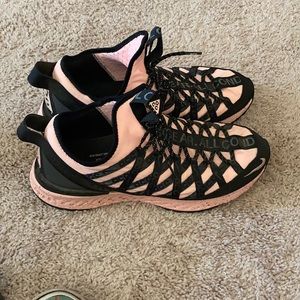 Men’s Nike ACG shoes